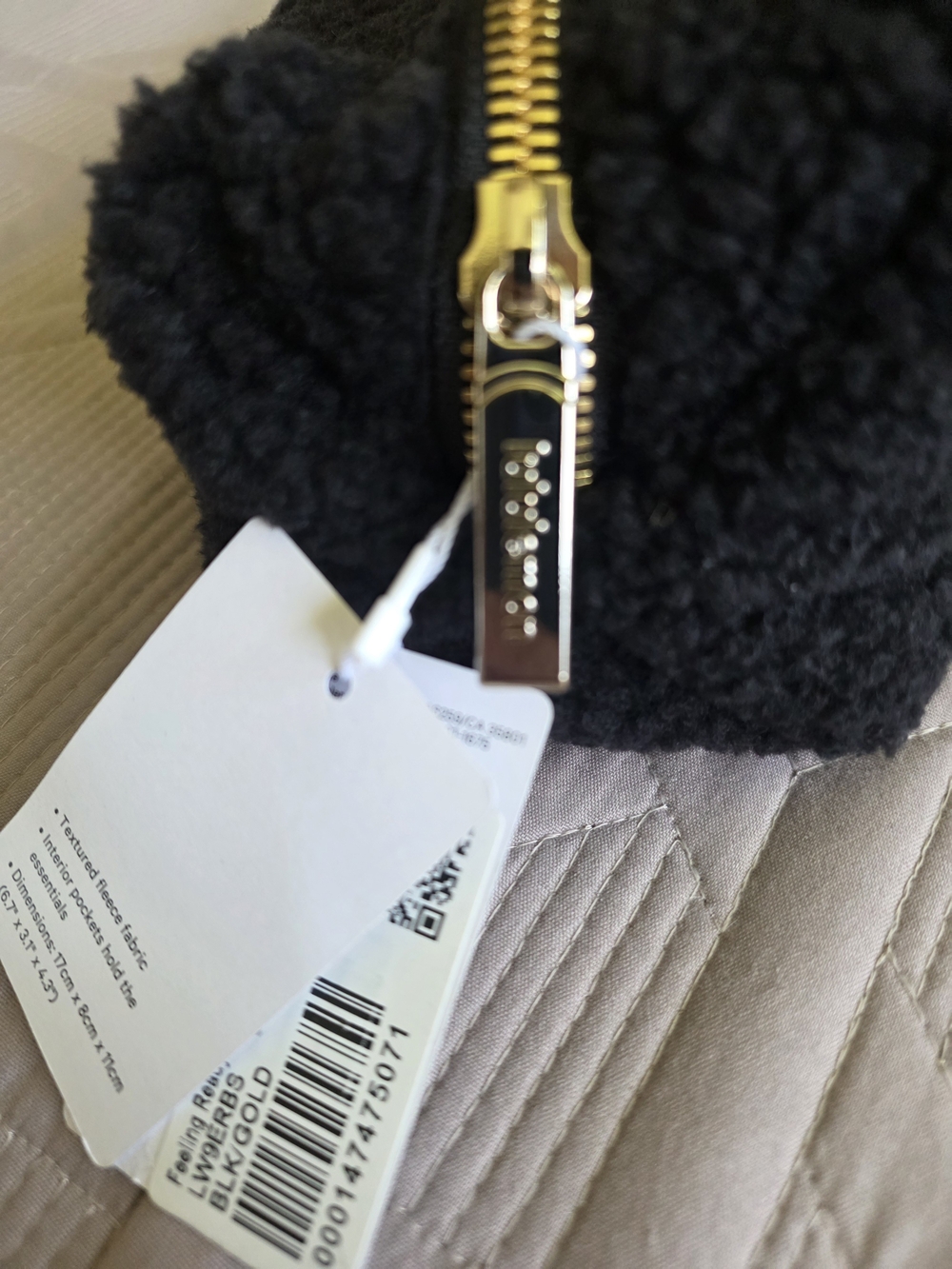 lululemon athletica Black Sherpa Cosmetic Pouch with Gold Accents - Picture 4 of 5